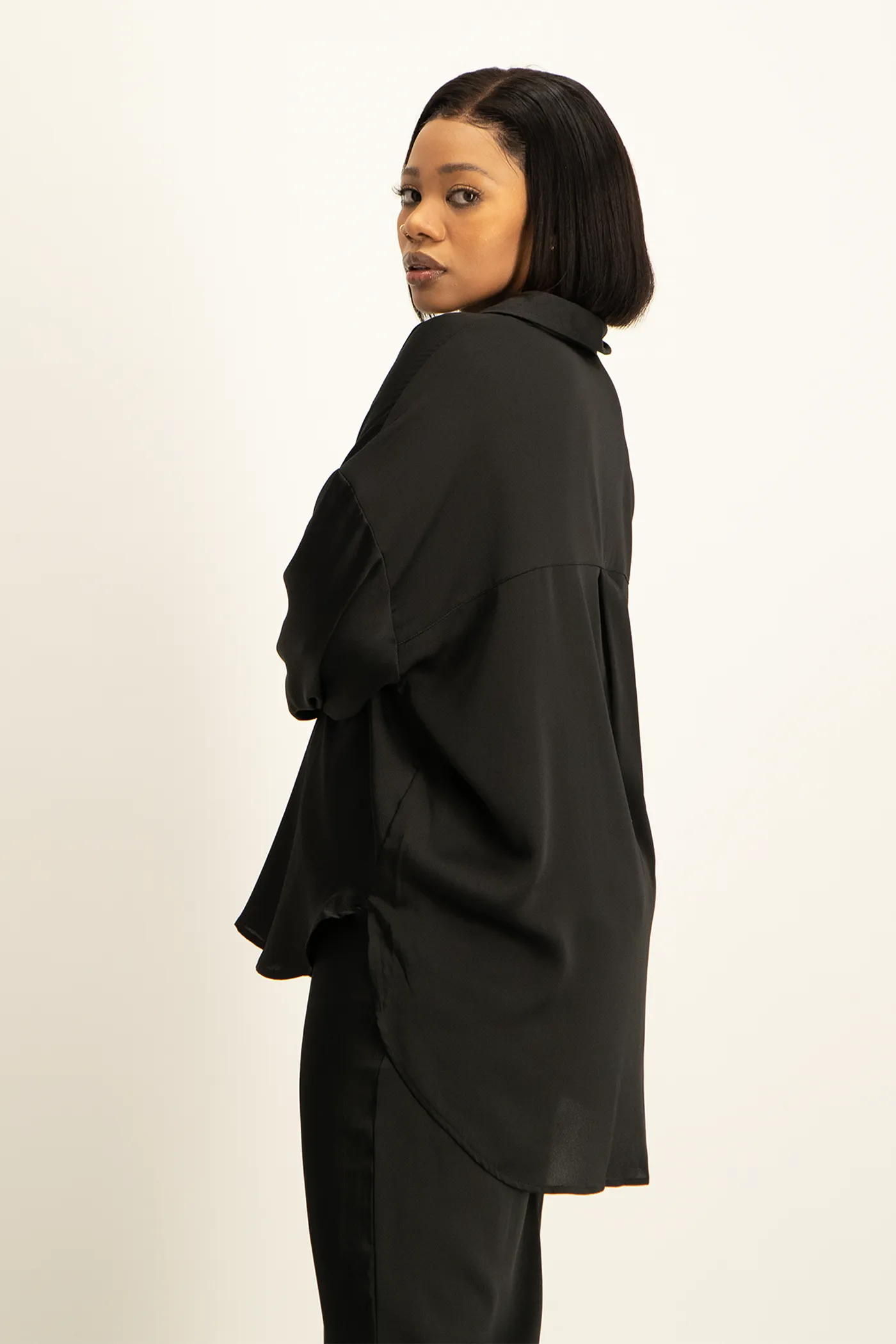 Dani Oversized Satin Shirt - Black